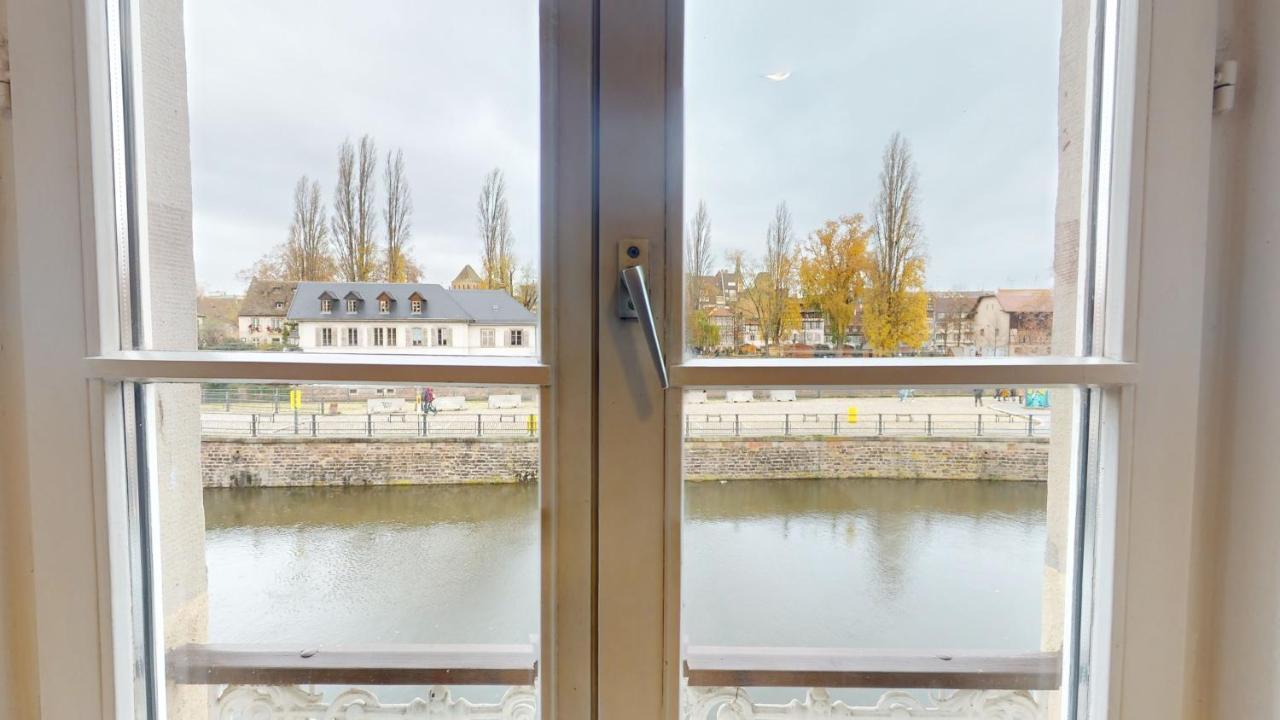 Au Bord De L'Eau Apartment Strasbourg Exterior photo